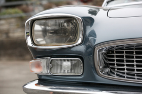 Maserati Quattroporte I (1965) - die Scheinwerfer prägen das Frontdesign