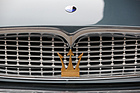 Maserati Quattroporte I (1965) - goldener Dreizack auf dem Bug