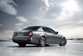 Maserati Quattroporte V (2008) - über 5 Meter lang (2008)