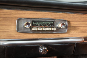 Maserati Sebring (1962) - Dreiwellen-Radio