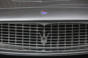 Maserati Sebring (1962) - Dreizack auf dem Kühlergrill