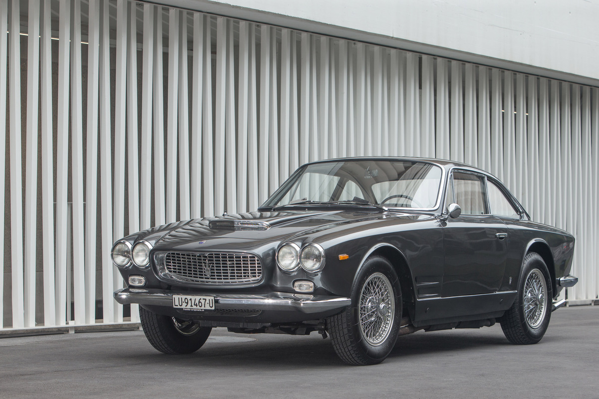 Maserati Sebring (1962) - elegantes Coupé mit herrlichen Borrani-Rädern