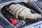 Maserati Spyder Cambiocorsa (2003) - dass man es mit einem Maserati zu tun hat, wird auch unter der Motorhaube klar