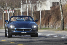 Maserati Spyder Cambiocorsa (2003) - die Front unterscheidet sich wenig vom Vorgänger 3200 GT