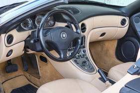 Maserati Spyder Cambiocorsa (2003) - edles Leder, wohin man blickt