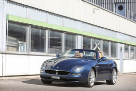 Maserati Spyder Cambiocorsa (2003) - ein Design geprägt von Rundungen