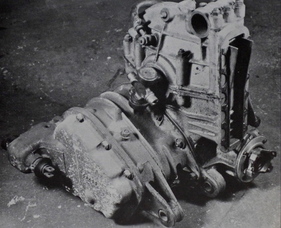 Maserati Tipo 60/61 (1960) - Getriebe querliegend an der Hinterachse, rechts die Gleitschiene für das vorne liegende De Dion-Rohr