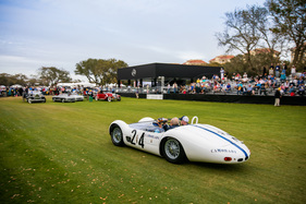 Bild Maserati Tipo 60/61 Streamliner (1959) - mit Besitzer Andreas Möhringer auf dem Beifahrersitz - Amelia Island Concours d'Elégance 2017