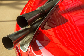 Maserati Tipo 63 (1961) -wenn er gestartet wird, dann wird es laut - Retro Classics Stuttgart 2017