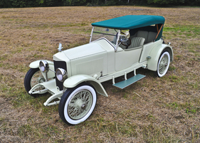 Mason Tourist King Convertible Camping/Touring Car (1920) - als Lot 076 an der Bonhams Quail Motorcar Live & Online Auction am 14. August 2020