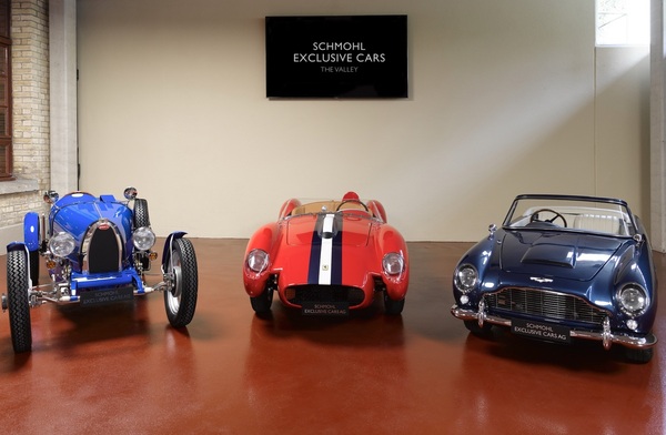 Massstabsgercht verkleinerte Klassiker für den Nachwuchs am neuen Standort von Schmohl Exclusive Classic Cars