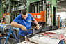 Materialreste werden abgeschnitten (© Daniel Reinhard, 2025) Materialreste werden abgeschnitten (© Daniel Reinhard, 2025)
