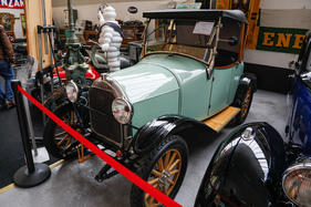 Mathis-Martini Type P (1922) - versteigert als Lot 41 an der Versteigerung "Klassische Automobile & Motorräder" der Oldtimer Galerie in Toffen am 18. Oktober 2025