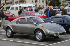 Matra-Bonnet D-Jet (1967) - eines der ersten in Serie hergestellten Mittelmotorautos - Fantastic Plastic 2019