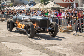 Mavis mit V12 Torpedo-Bootsmotors und 42 Litern Hubraum vom Technik Museum Sinsheim - gezeigt an der 6. Retro Classics Bavaria 2022