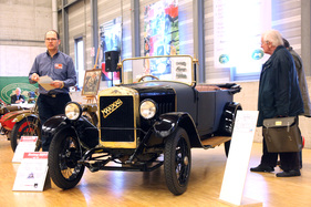 Maximag 4C1A (1926) - Fahrzeug einer vergessenen Marke, die zwischen 1923 und 1928 existierte, 4 Zylinder, 1130 cm3, 8 PS - in der Club Show - Oldtimer- und Teilemarkt Fribourg 2014