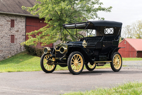 Maxwell Model E Five-Passenger Tonneau (1910) - angeboten als Lot 407 an der RM/Sotheby's Versteigerung in Hershey am 10./11. Oktober 2019