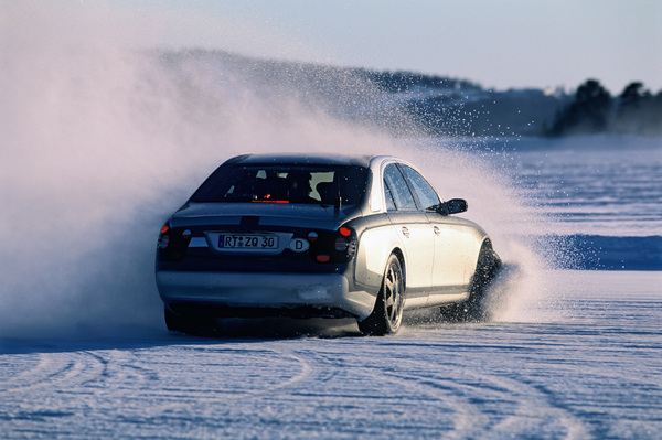 Maybach 57 (2002) - bei Wintertests