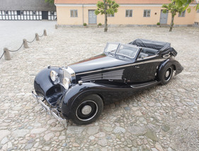 Bild Maybach DS-8 Zeppelin Cabriolet (1933) - als Lot 48 an der Bonhams Versteigerung der Frederiksen-Sammlung in Dänemark am 26. September 2015