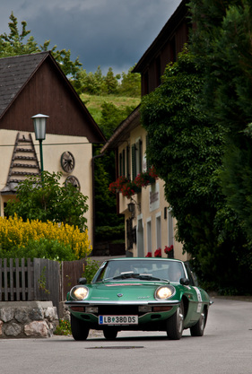 Mazda 100 S Cosmo Sport (1969) - Marathon-Etappe - bei Pürgg - Ennstal-Classic 2014