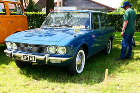 Mazda 1500 Kombi, 1970, aus Finnland, 77’000 Kilometer, angeboten für € 9900.- – Bockhorner Oldtimermarkt 2025