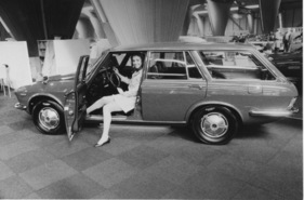 Mazda 1800 (1970) - als Kombi - Genfer Autosalon 1970