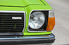 Mazda 323 1300 (1978) - anfänglich waren die Scheinwerfer rund, erst mit dem Facelift 1979 wurden sie eckiger