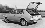 Mazda 323 (1978) - fünftürige Version mit offener Hecktüre