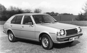 Mazda 323 (1979) - als Hatchback 5 Door Deluxe