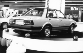 Mazda 323 (1981) - zusätzliche Stufenheck-Variante - IAA 1981