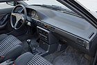 Mazda 323 GT-R (1994) - das Interieur unterscheidet sich wenig von zivileren 323-Varianten