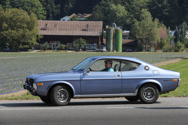 Mazda 929 Coupé (1975) - Lägern Classic 2024