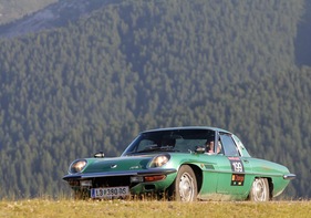 Mazda Cosmo 110 S (1969) - an der Ennstal Classic 2011 (EP4 199)