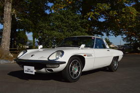 Mazda Cosmo Sport Series II L10B Coupe (1970) - als Lot 158 angeboten an der Bonhams-Versteigerung von Scottsdale am 15. Januar 2015