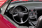 Mazda MX-5 (1991) - Cockpit mit Original-Kunststofflenkrad ohne Airbag - so wurden die ersten Autos in Europa ausgeliefert