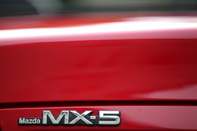 Mazda MX-5 (1991) - der Typenschriftzug am Heck