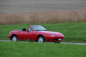 Mazda MX-5 (1991) - offen macht er am meisten Spass