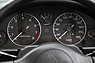 Mazda MX-5 (1991) - schön gezeichnete Rundinstrumente (© Bruno von Rotz, 2014)