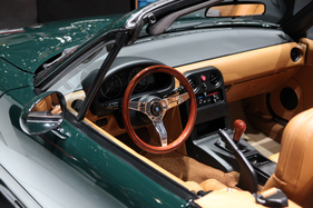 Mazda MX-5 Mk I (1991) - mit edlem Nardi-Lenkrad im Interieur - am Genfer Automobilsalon 2014