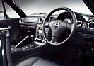 Bild: Mazda MX-5 Mk II (2003) - Omteroeir des Roadster VS