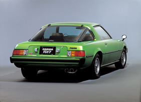 Mazda RX 7 (1978) - dem Heck sahen manche eine Ähnlichkeit zu TVR-Modellen an