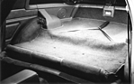 Mazda RX 7 (1979) - bei umgelegten Rücksitzen verwöhnt der Sportwagen mit einem riesigen Kofferraum