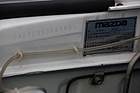 Mazda RX-7 (1979) - die Chassis-Nummer ist auch im Blech eingestanzt