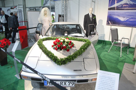 Mazda RX-7 (1979) - im Januar 1980 vom Ehepaar Jörg und Petra gekauft und bis heute behalten - Wagen und Ehe hielten (Techno Classica 2017)