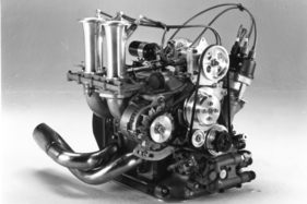 Mazda RX 7 (1980) - Motortyp 13 B für den Renneinsatz mit Einspritzsystem