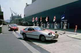 Mazda RX-7 (1986) - 1,5 Millionen Wankelmotoren