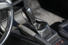 Mazda RX-7 Turbo II Convertible (1990) - fünf Vorwärtsgänge, exakte Schaltung