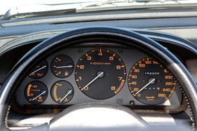 Mazda RX-7 Turbo II Convertible (1990) - gut ablesbare Instrumente (1990)