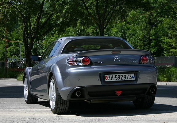 Mazda RX 8 (2003) - Nebelschlussleuchte in Wankel-Form