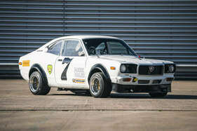 Mazda RX3 Race Car (1972) - als Lot 419 an der Silverstone Auctions Race Retro Versteigerung 2021